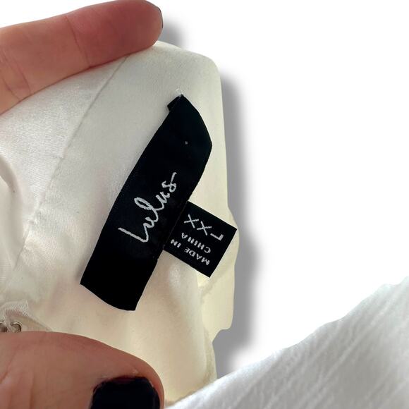 Lulus Bridal NWOT Enchant My Love White V-Neck Sheer Long Sleeve Maxi Dress XXL - Picture 11 of 12